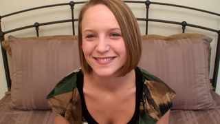 Teen deep throating video